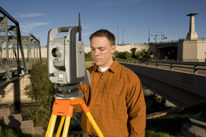 �챦Trimble S8ȫվ��